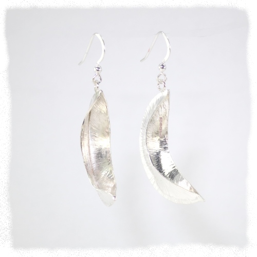SSIlver boat/ crescent earrings